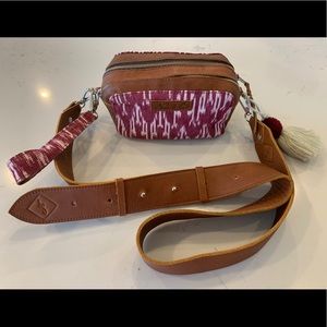 Nena and Co Essentials Bag w/ Wristlet and Pom